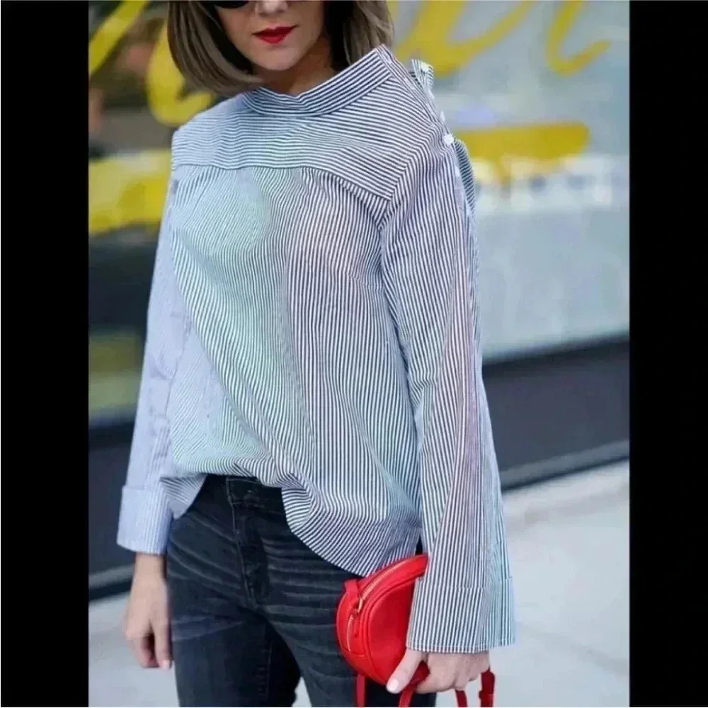 4/$25 J. Crew Top Black White Striped Funnelneck Cotton Poplin Hi Low Sz 00
